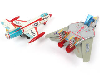 Lot 128 - DIVERS (ASIE) (2)