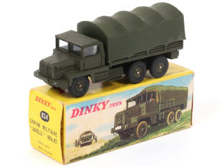 Lot 398 - DINKY TOYS (FRANCE) (1)