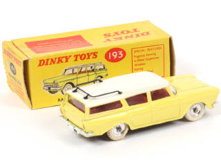 Lot 378 - DINKY TOYS (GB) (1)