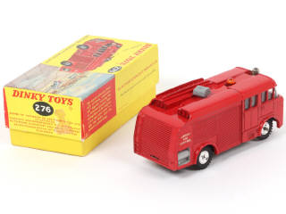 Lot 380 - DINKY TOYS (GB) (1)