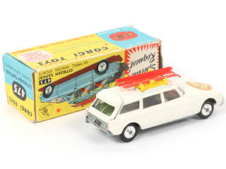 Lot 209 - CORGI TOYS (GB) (1)