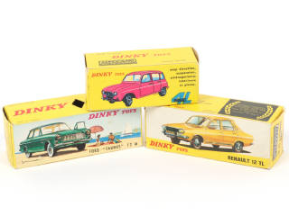 Lot 405 - DINKY TOYS (FRANCE) (3)