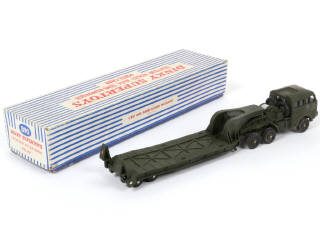 Lot 399 - DINKY TOYS (FRANCE) (1)