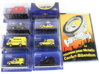Lot 80 - DIVERS (9)