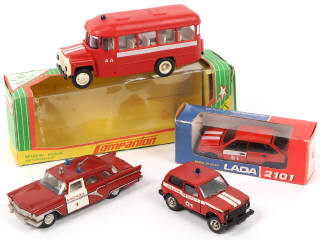 Lot 130 - DIVERS (URSS) (4)