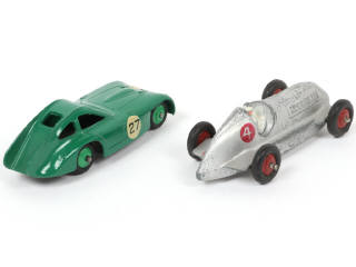 Lot 389 - DINKY TOYS (2)