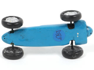 Lot 83 - DIVERS (1)