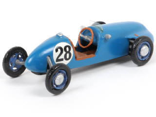 Lot 84 - DIVERS (1)