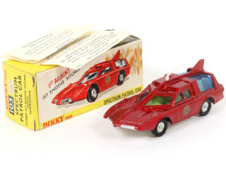 Lot 377 - DINKY TOYS (GB) (1)