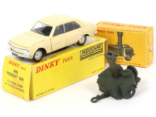 Lot 389 - DINKY TOYS (FRANCE) (1)