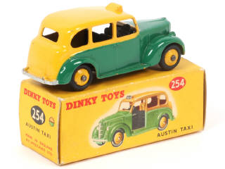 Lot 373 - DINKY TOYS (GB) (1)