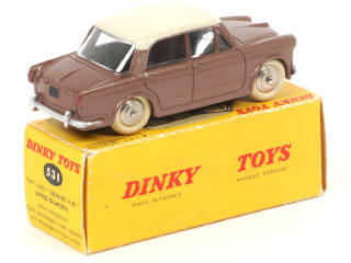 Lot 386 - DINKY TOYS (FRANCE) (1)
