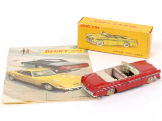 Lot 390 - DINKY TOYS (FRANCE) (2)
