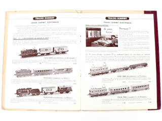 Lot 8 - MECCANO (FRANCE) (5)