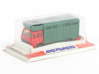 Lot 67 - MAJORETTE (FRANCE) (1)