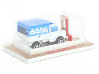 Lot 68 - MAJORETTE (FRANCE) (1)