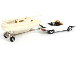 Lot 75 - MAJORETTE (FRANCE) (1)