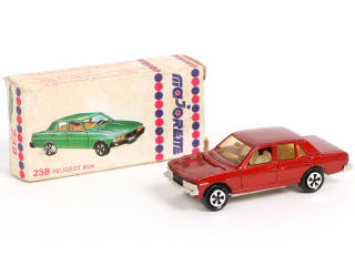 Lot 105 - MAJORETTE (FRANCE) (1)