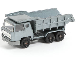 Lot 130 - MAJORETTE (FRANCE) (1)