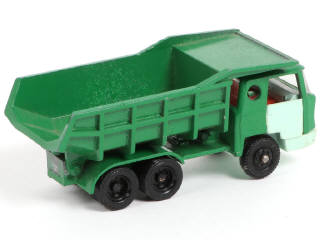 Lot 135 - MAJORETTE (FRANCE) (1)