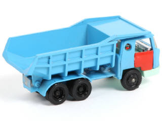 Lot 136 - MAJORETTE (FRANCE) (1)