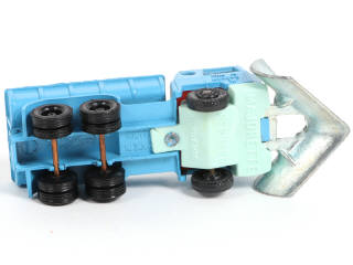 Lot 144 - MAJORETTE (FRANCE) (1)