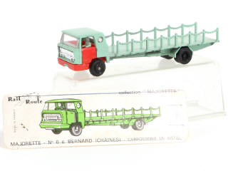 Lot 148 - MAJORETTE (FRANCE) (1)