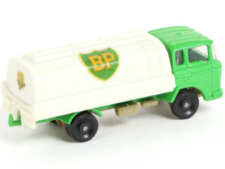 Lot 156 - MAJORETTE (FRANCE) (1)