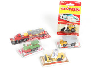 Lot 253 - MAJORETTE (FRANCE) (5)