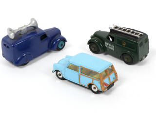 Lot 309 - DINKY TOYS (GB) (3)