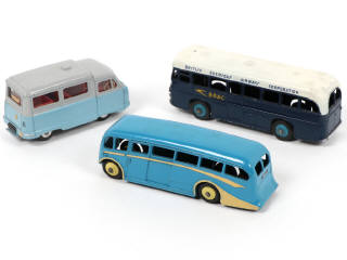 Lot 310 - DINKY TOYS (GB) (3)