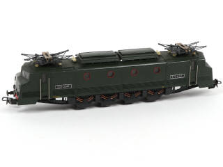 Lot 28 - R.M.A. 'HO' (FRANCE) (1)
