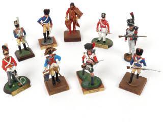 Lot 51 - DIVERS (9)