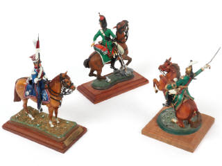 Lot 2 - DIVERS (3)