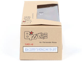 Lot 135 - BIZARRE (MACAU) (1)