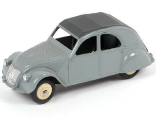 Lot 391 - DINKY TOYS (FRANCE) (1)