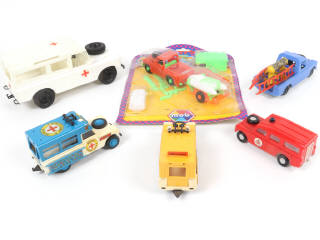 Lot 58 - DIVERS (6)