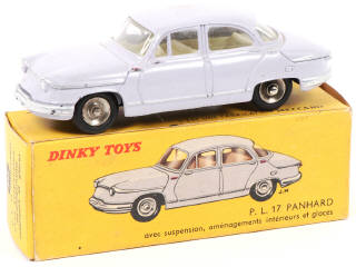 Lot 406 - DINKY TOYS (FRANCE) (1)