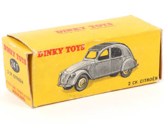 Lot 390 - DINKY TOYS (FRANCE) (1)