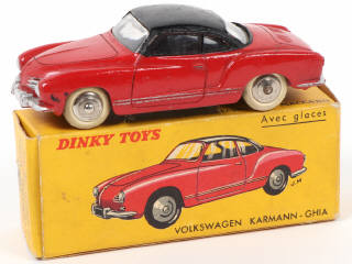 Lot 398 - DINKY TOYS (FRANCE) (1)