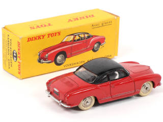 Lot 398 - DINKY TOYS (FRANCE) (1)