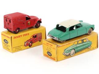 Lot 427 - DINKY TOYS (FRANCE) (2)