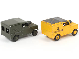 Lot 218 - MORESTONE (GB) (2)