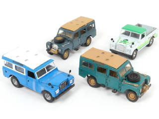 Lot 51 - DIVERS (4)