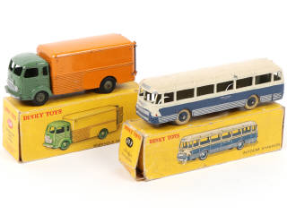 Lot 434 - DINKY TOYS (FRANCE) (2)
