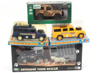 Lot 55 - DIVERS (4)