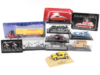 Lot 71 - DIVERS (11)