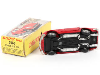 Lot 409 - DINKY TOYS (FRANCE) (1)
