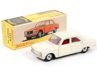 Lot 412 - DINKY TOYS (FRANCE) (1)
