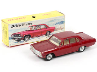 Lot 410 - DINKY TOYS (FRANCE) (1)